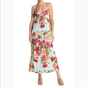 Love...Ady patterned V-Neck Maxi Dress. XS